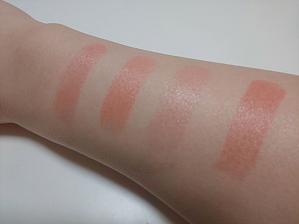 ラスティンググロスリップ/CEZANNE/口紅を使ったクチコミ（2枚目）