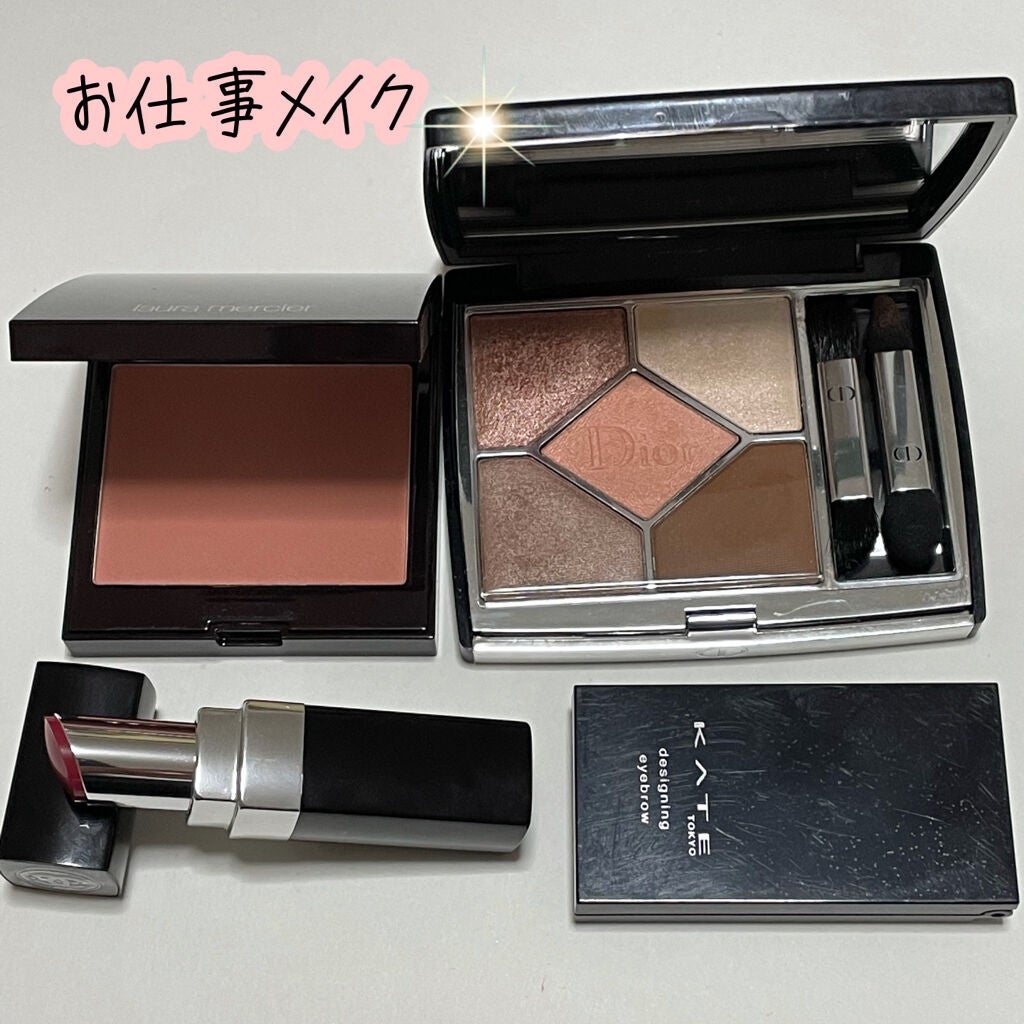 ケイト デザイニングアイブロウ3D/KATE/パウダーアイブロウを使ったクチコミ(1枚目)