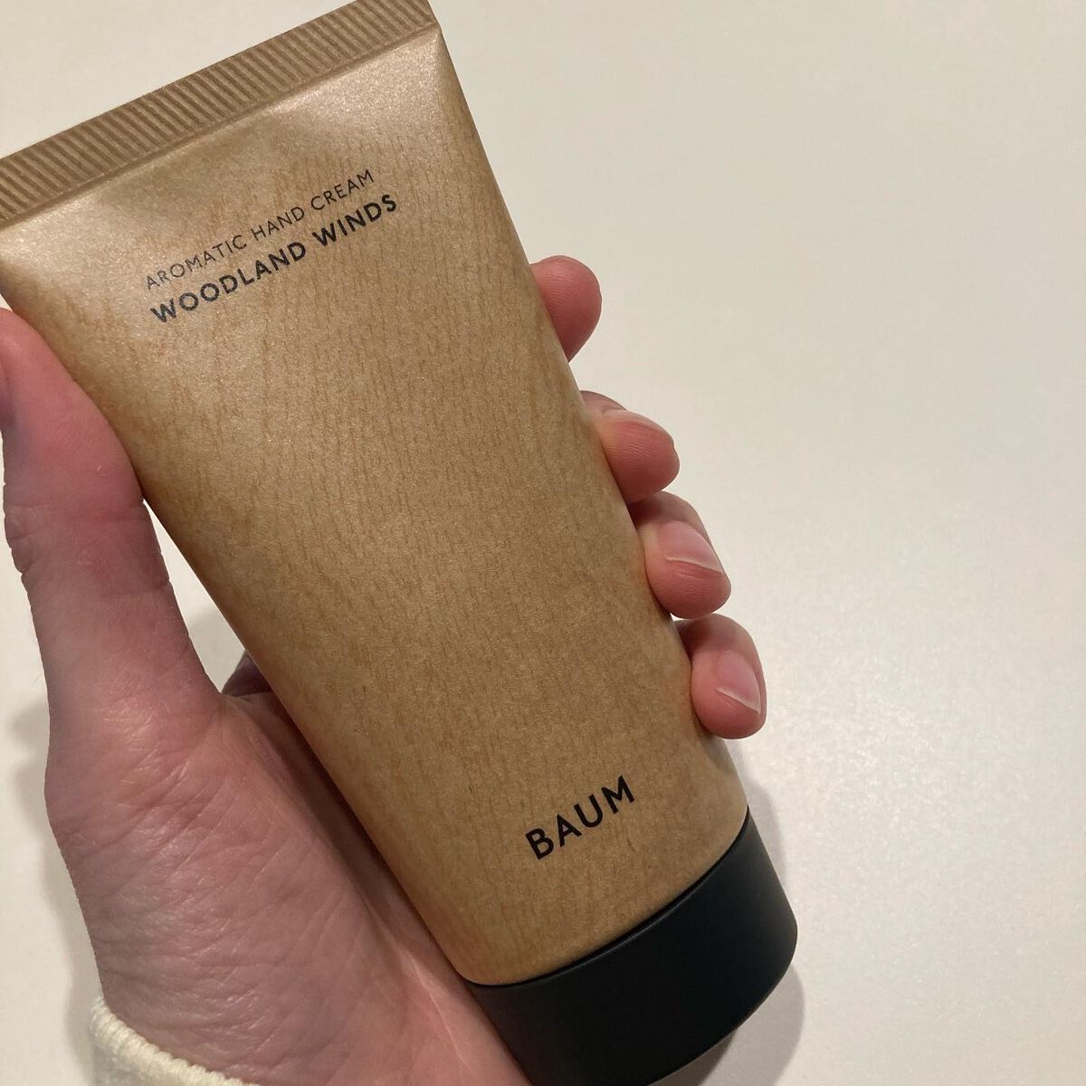 バウム アロマティック ハンドクリーム n　ウッドランド ウインズ 75g(本体) /BAUM/ハンドクリームを使ったクチコミ（3枚目）