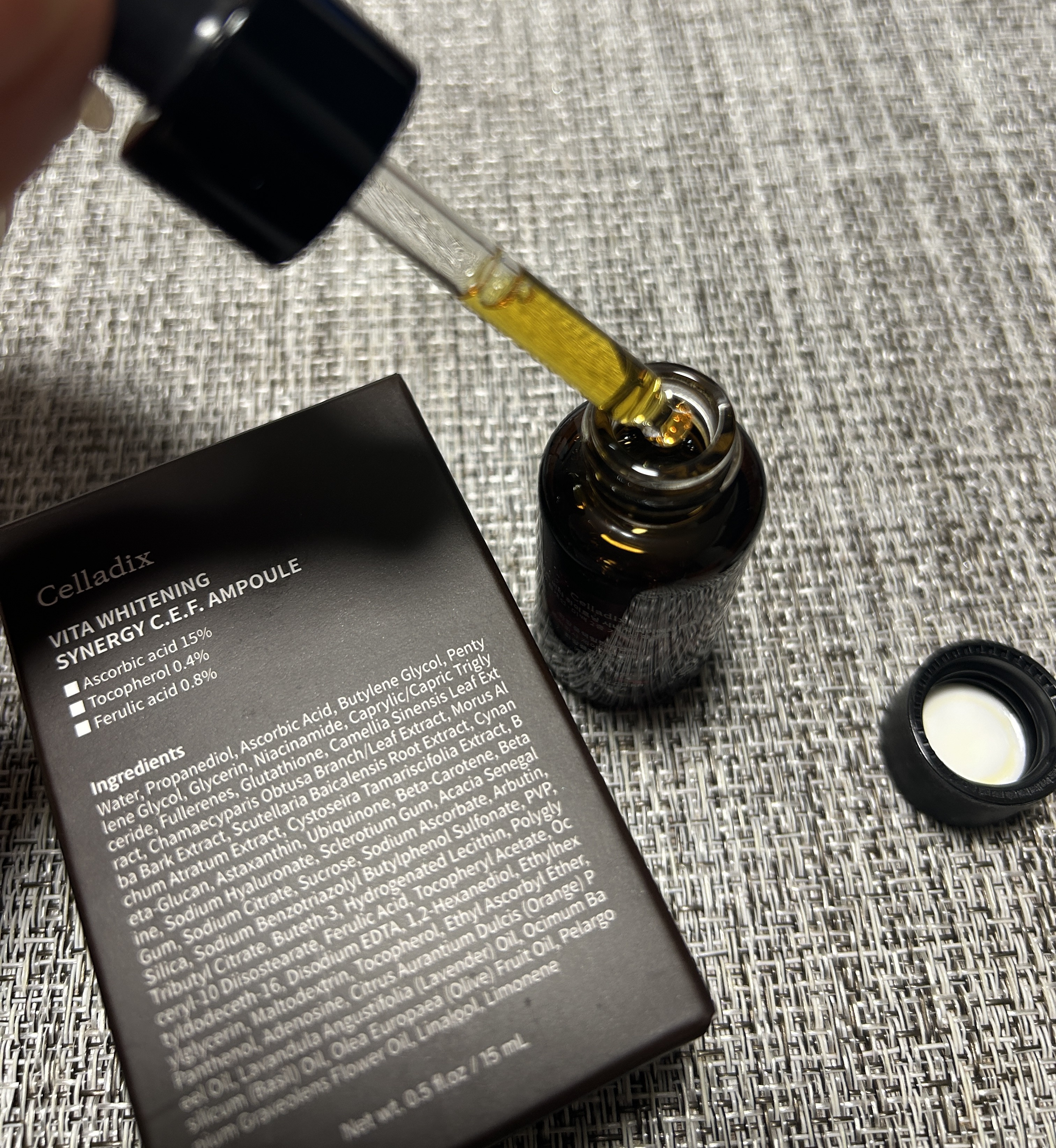 ビタホワイトニングシナジーC.E.F.アンプル/Celladix/美容液を使ったクチコミ（2枚目）