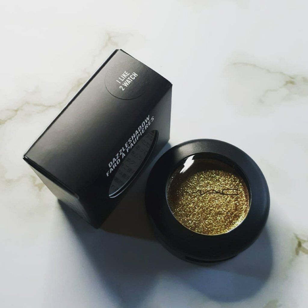 ダズルシャドウ/M・A・C/単色アイシャドウを使ったクチコミ（1枚目）