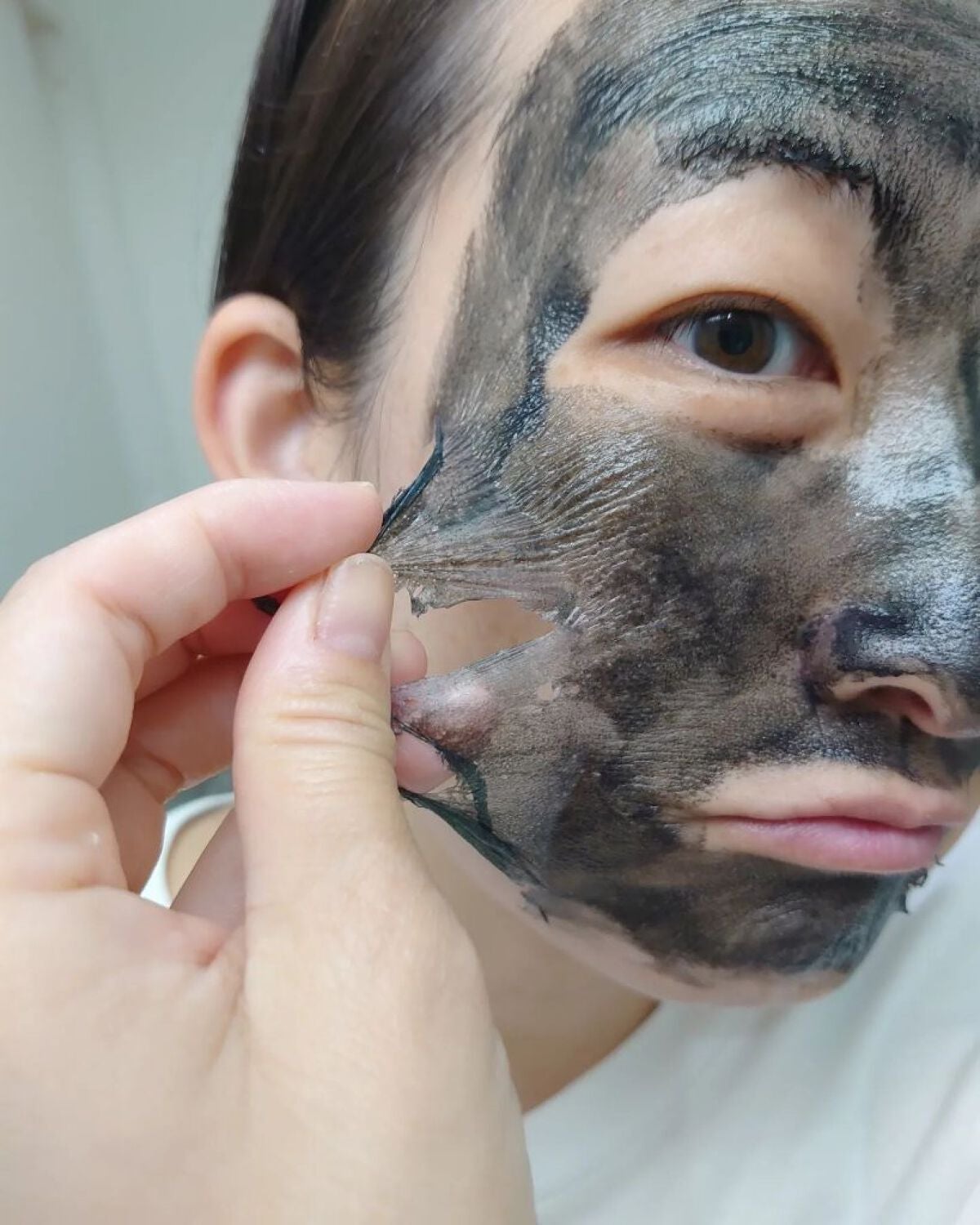 毛穴小町 ブラックピールオフパック/クリアターン/ピーリングを使ったクチコミ(6枚目)