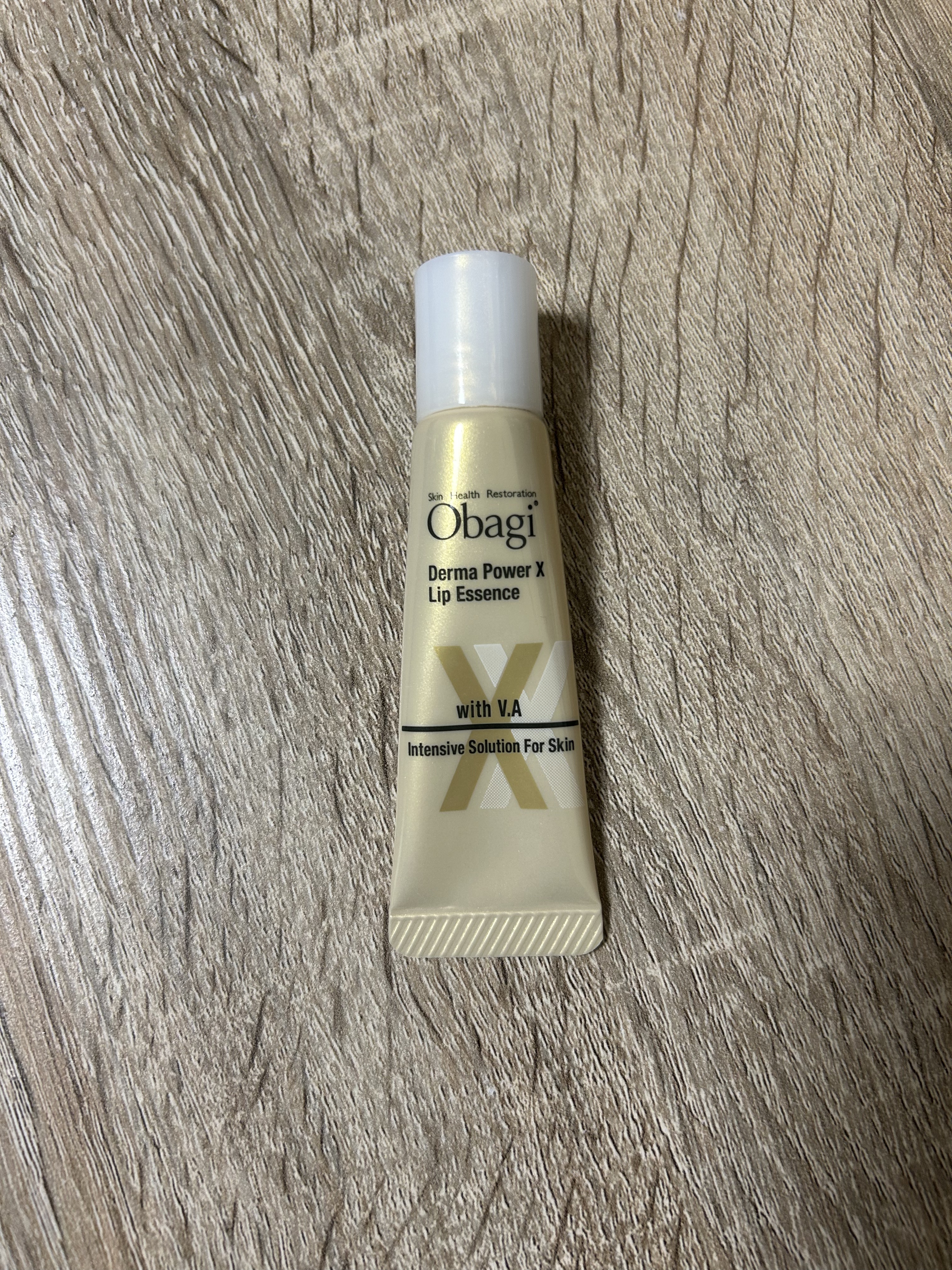 ダーマパワーX リップエッセンス/オバジ/リップ美容液を使ったクチコミ（2枚目）