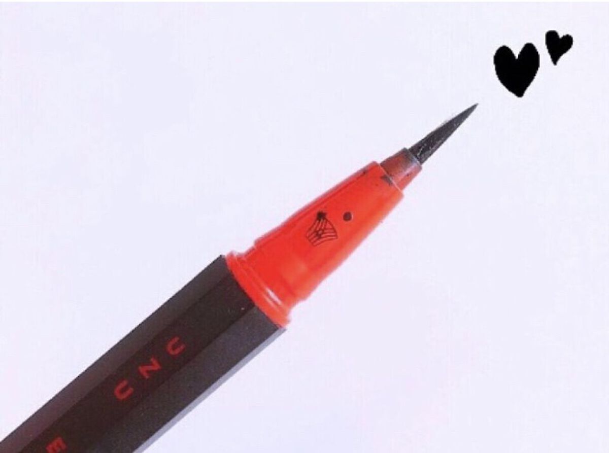 EYE OPENING LINER BROWN-BLACK/UZU BY FLOWFUSHI/リキッドアイライナーを使ったクチコミ（2枚目）