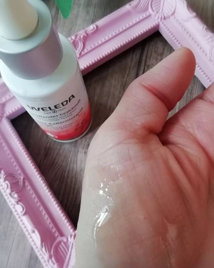 ざくろ フェイシャルオイル/WELEDA/フェイスオイルを使ったクチコミ(4枚目)