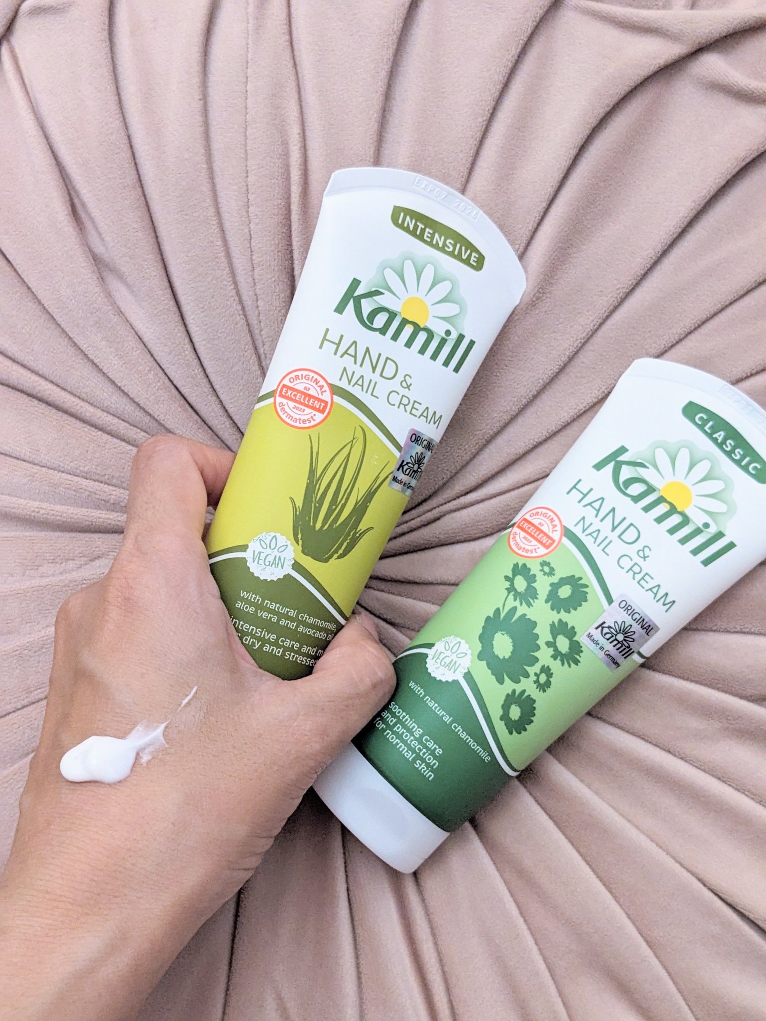 ハンド＆ネイルクリーム クラシック 100ML/カミール/ハンドクリームを使ったクチコミ（1枚目）