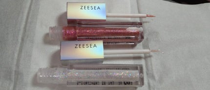 ダイヤモンドシリーズ 星空リキッドアイシャドウ 11花火映り/ZEESEA/リキッドアイシャドウを使ったクチコミ(2枚目)