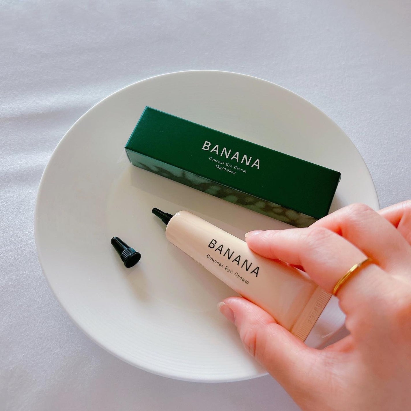 バナナ コンシールアイクリーム/shaishaishai/アイケア・アイクリームを使ったクチコミ(4枚目)