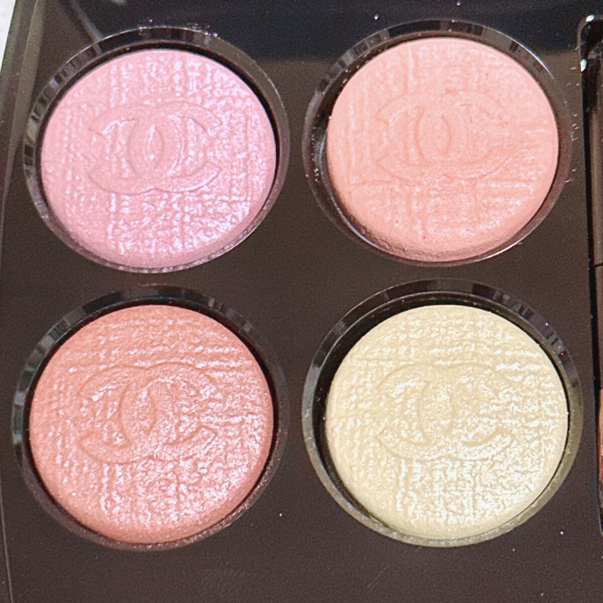 レ キャトル オンブル/CHANEL/アイシャドウパレットを使ったクチコミ（2枚目）