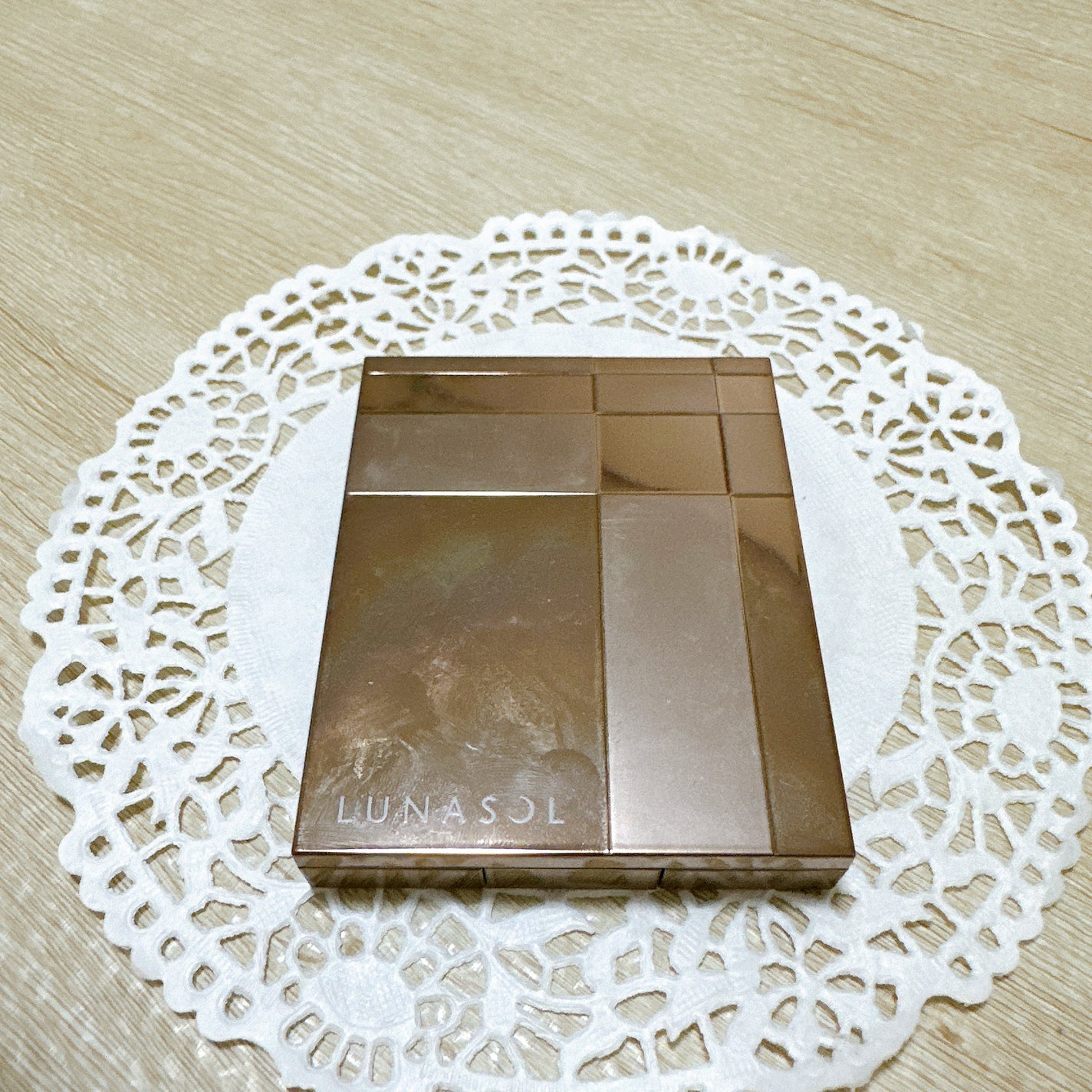 スキンモデリングアイズ/LUNASOL/アイシャドウパレットを使ったクチコミ(2枚目)