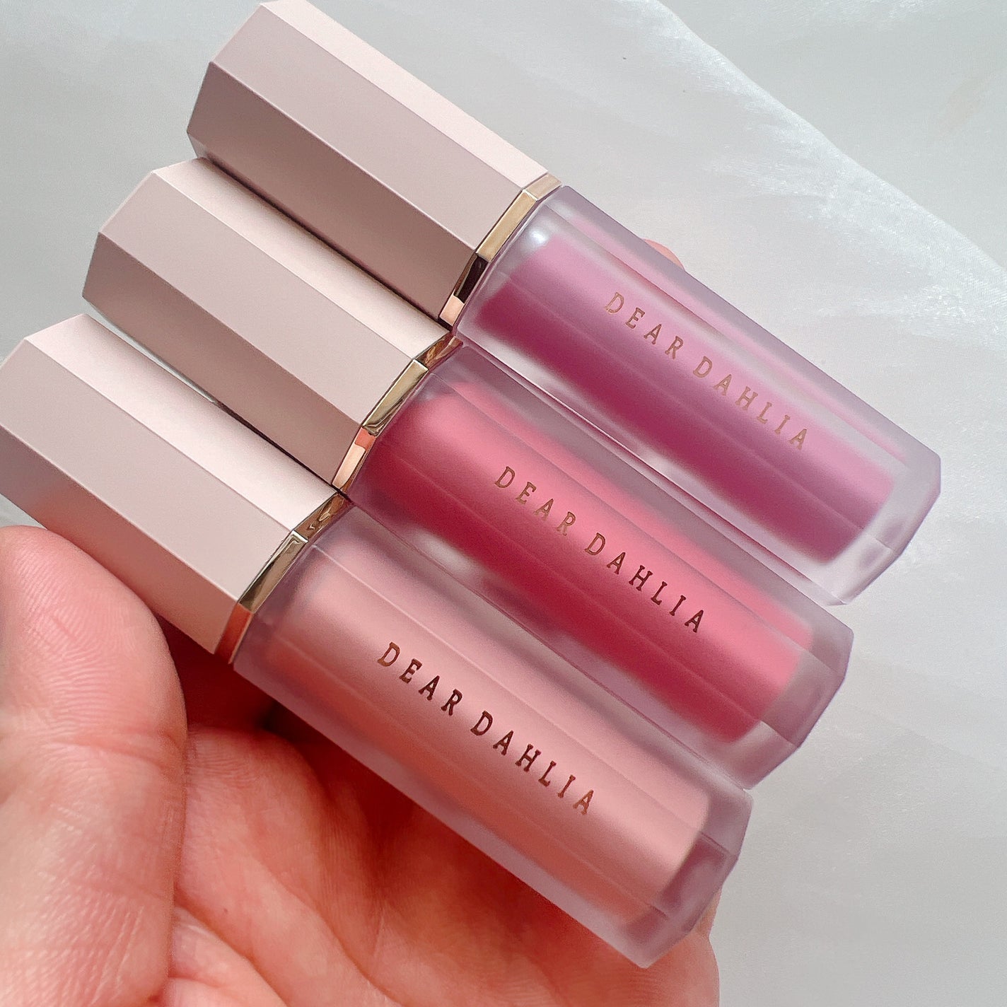 ペタルドロップリキッドブラッシャー/DEAR DAHLIA/リキッドチークを使ったクチコミ(5枚目)