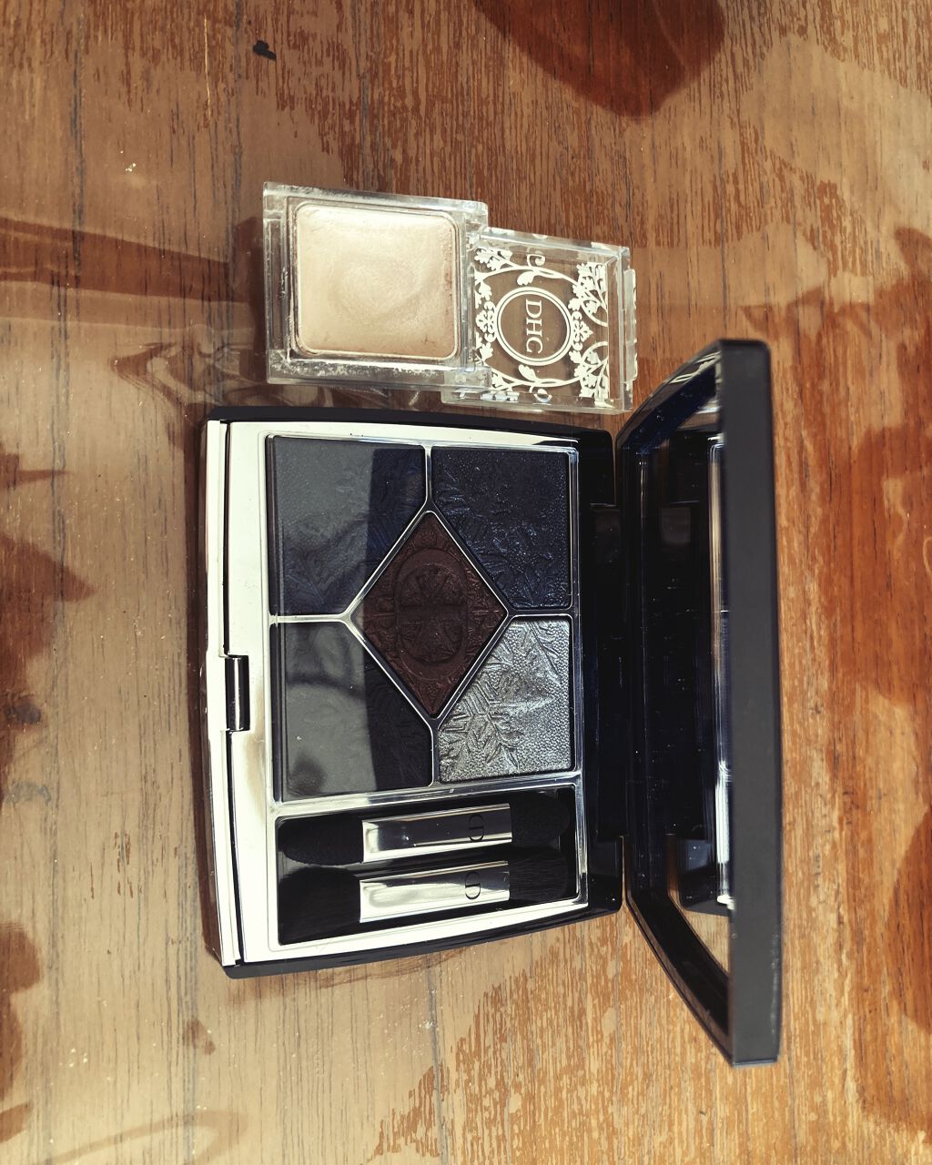 シングルカラー アイシャドウ T02/DHC/アイシャドウパレットを使ったクチコミ（2枚目）