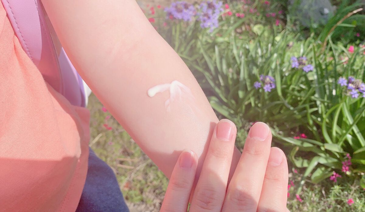 植物から生まれたミツバチUVミルク/アピセラピーコスメティクス/日焼け止めミルクを使ったクチコミ(5枚目)