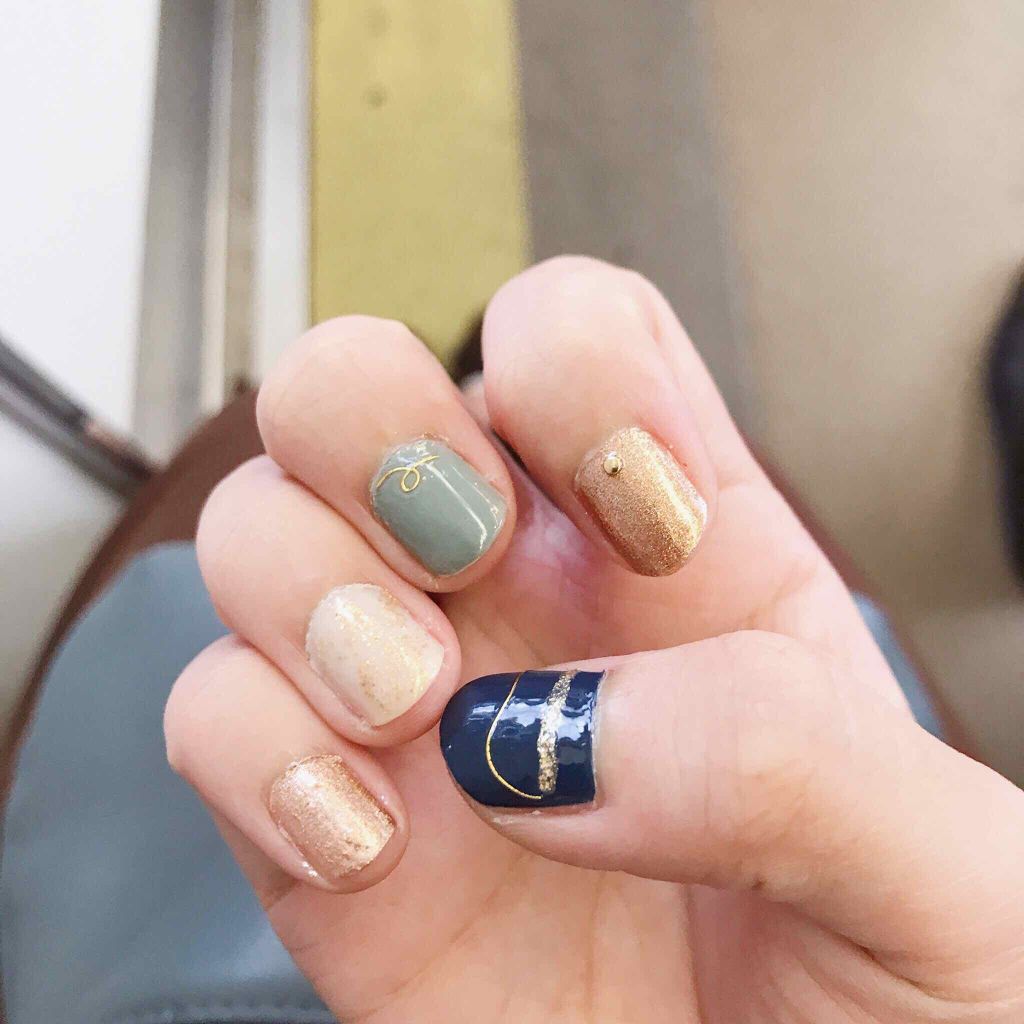 クイッククリスタルコート/ネイリスト/ネイルトップコートを使ったクチコミ（2枚目）