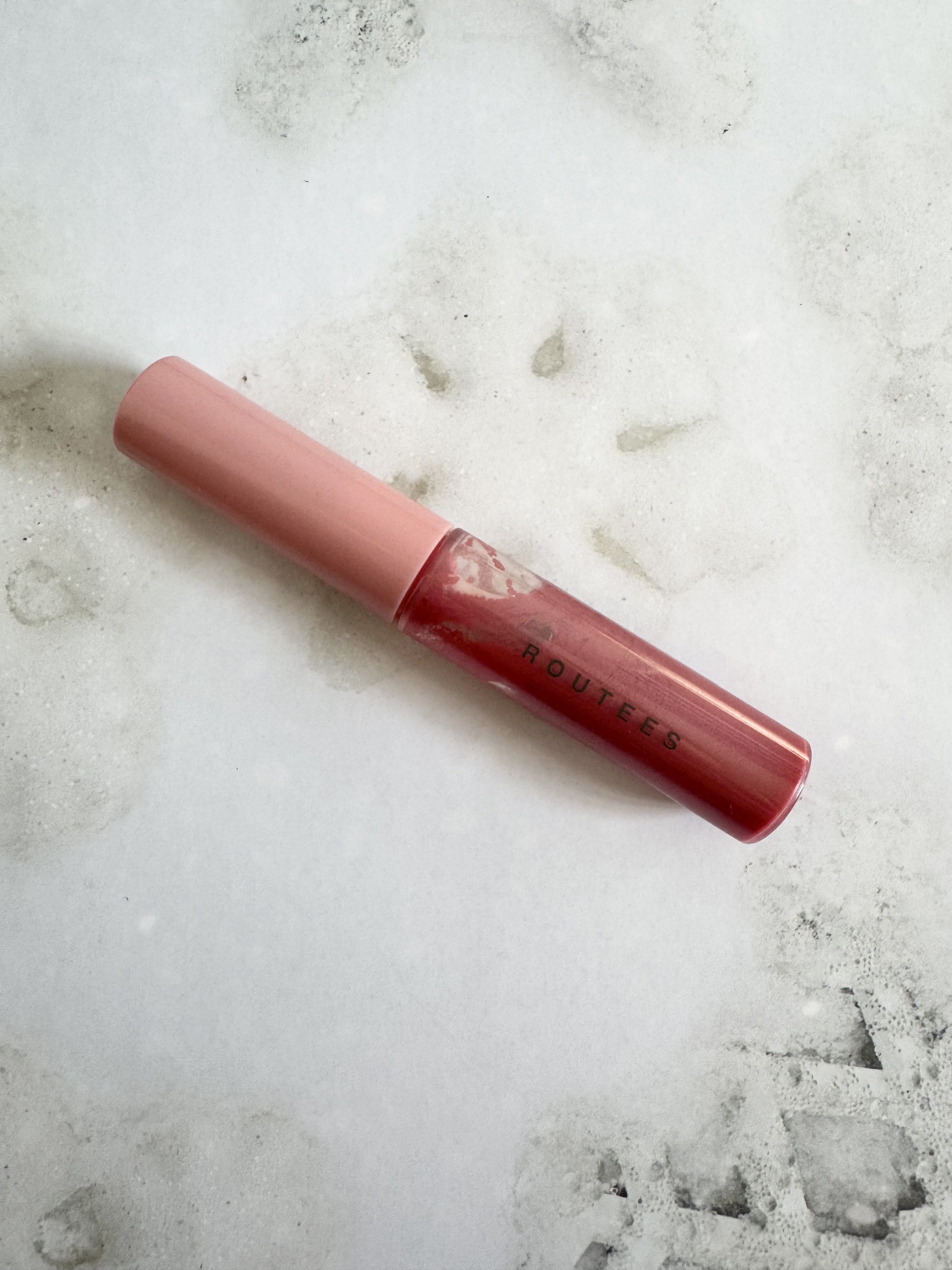 ティントリップグロス/ROUTEES/リップティントを使ったクチコミ（1枚目）