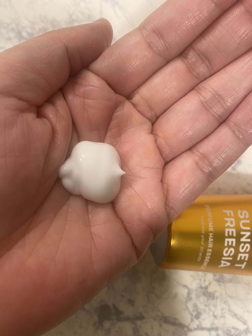 パフュームヘアエッセンス/JUL7ME/ヘアトリートメントを使ったクチコミ（3枚目）