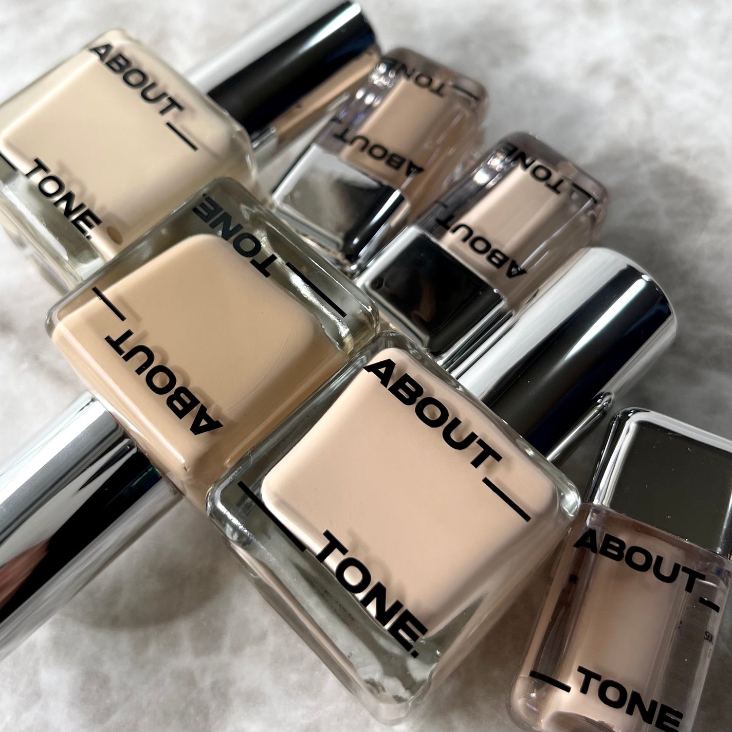 スキンレイヤーフィットファンデーション/ABOUT TONE/リキッドファンデーションを使ったクチコミ(7枚目)