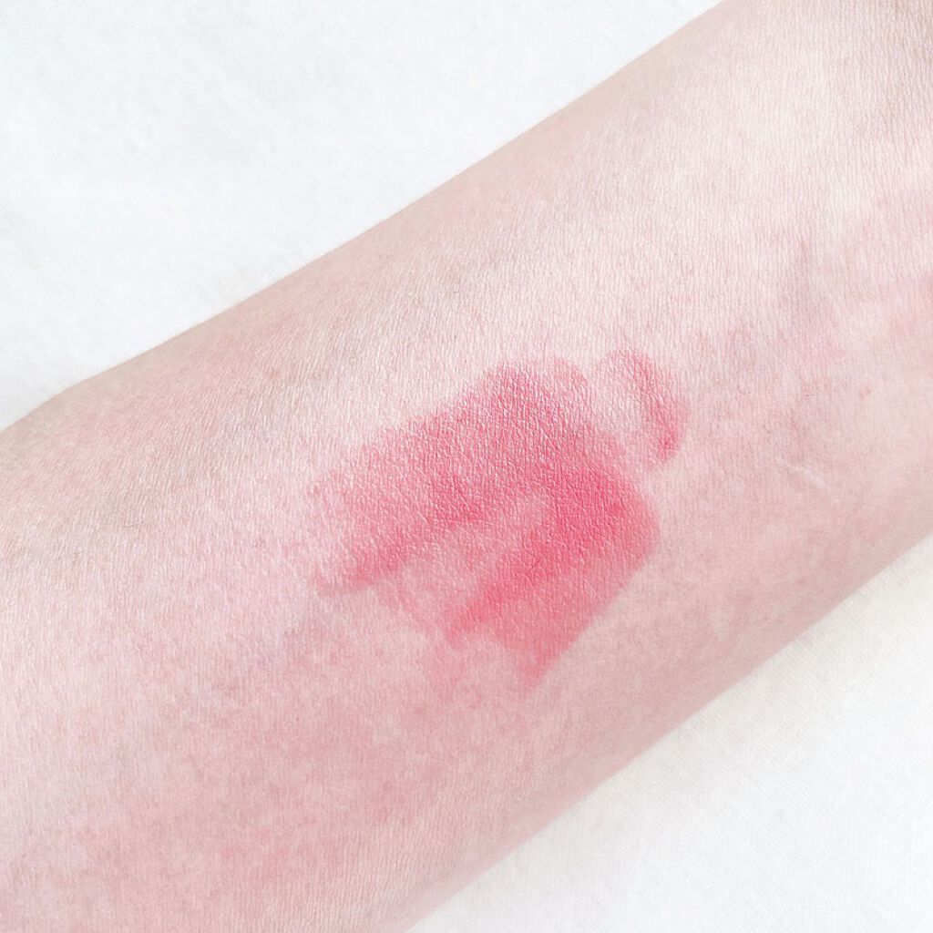 リベレイティッドマットリップス/Celvoke/口紅を使ったクチコミ（3枚目）