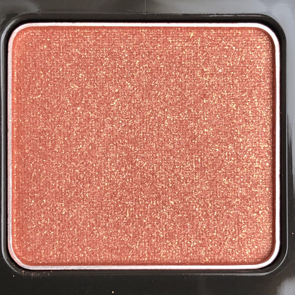 ニュアンス アイシャドウ/OSAJI/単色アイシャドウを使ったクチコミ（3枚目）