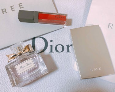 RMK シルクフィットフェイスパウダー
Miss Dior ブルーミングブーケ (オードトワレ)
THREE リリカルリップブルーム


RMKのフェイスパウダーは私にはいまいちだったな〜って思いました