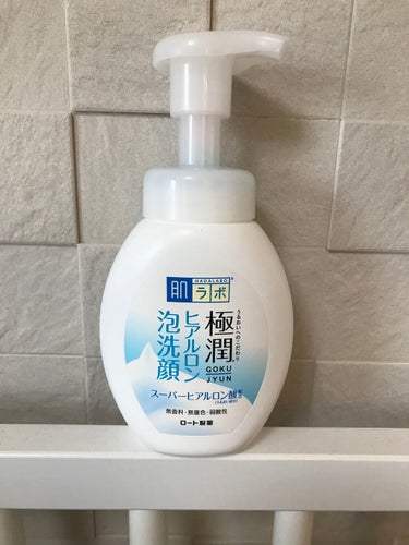 極潤 ヒアルロン泡洗顔 140ml（つめかえ用）/肌ラボ/泡洗顔を使ったクチコミ（1枚目）