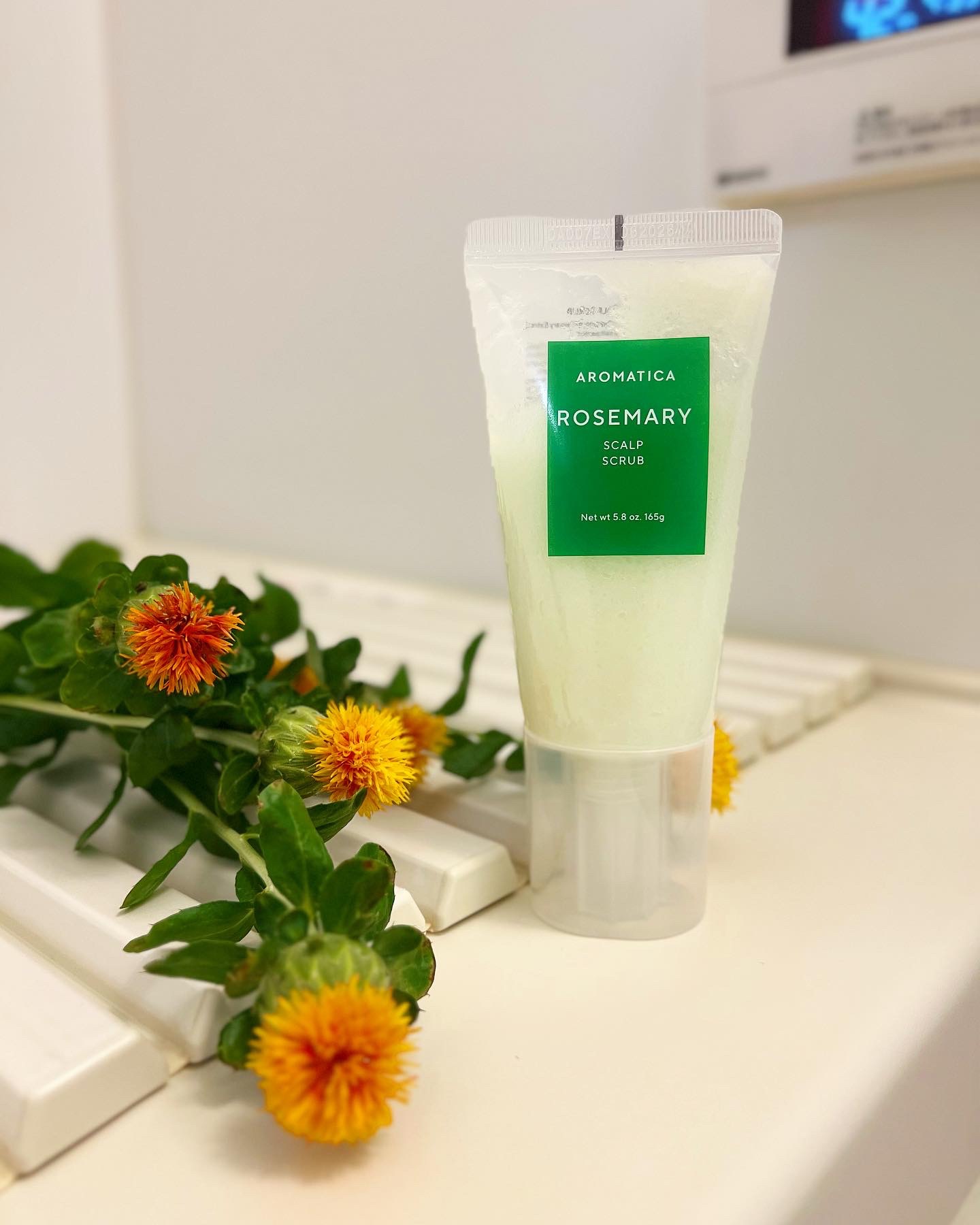 ローズマリー スカルプ スクラブ/AROMATICA/ヘッドスクラブを使ったクチコミ（2枚目）