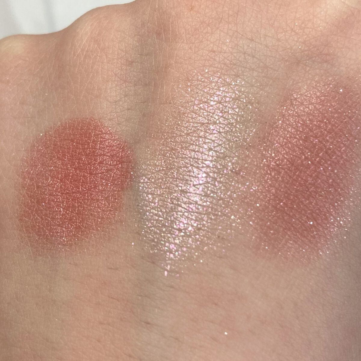 ジューシーピュアアイズ/キャンメイク/アイシャドウパレットを使ったクチコミ（3枚目）