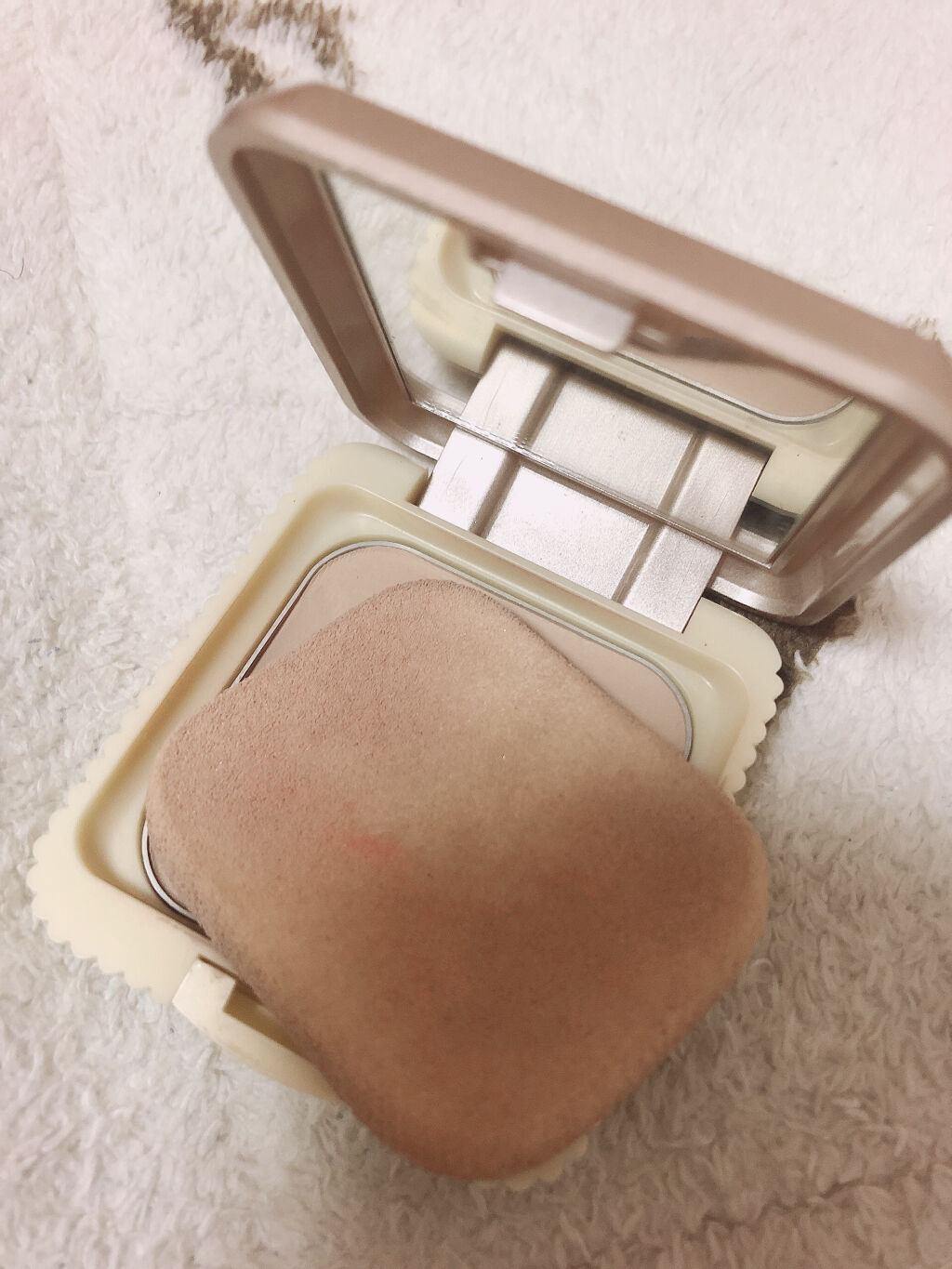 マシュマロフィニッシュファンデーション/キャンメイク/パウダーファンデーションを使ったクチコミ（2枚目）