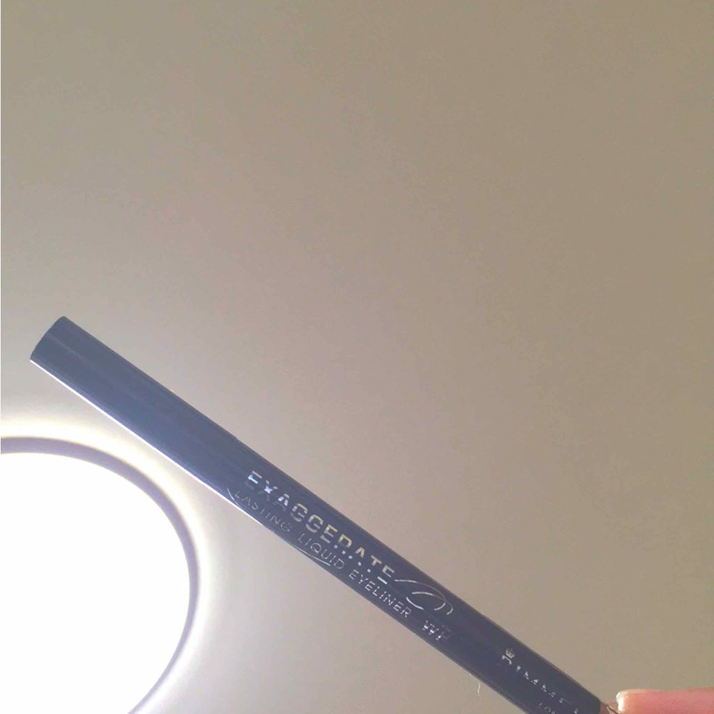 エグザジェレート ラスティングリキッドアイライナー WP/リンメル ロンドン/リキッドアイライナーを使ったクチコミ(1枚目)