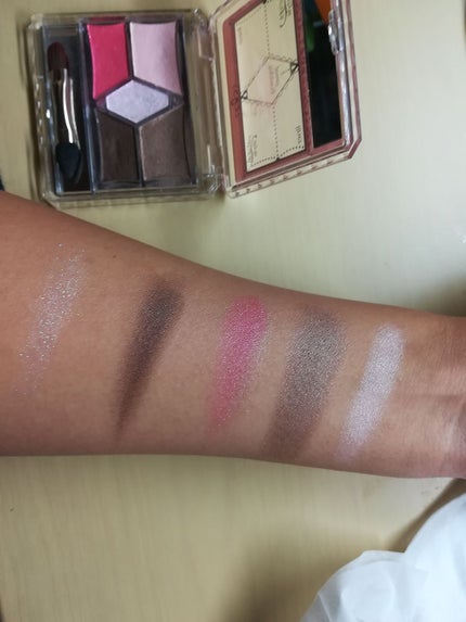 【旧品】パーフェクトスタイリストアイズ/キャンメイク/アイシャドウパレットを使ったクチコミ(3枚目)