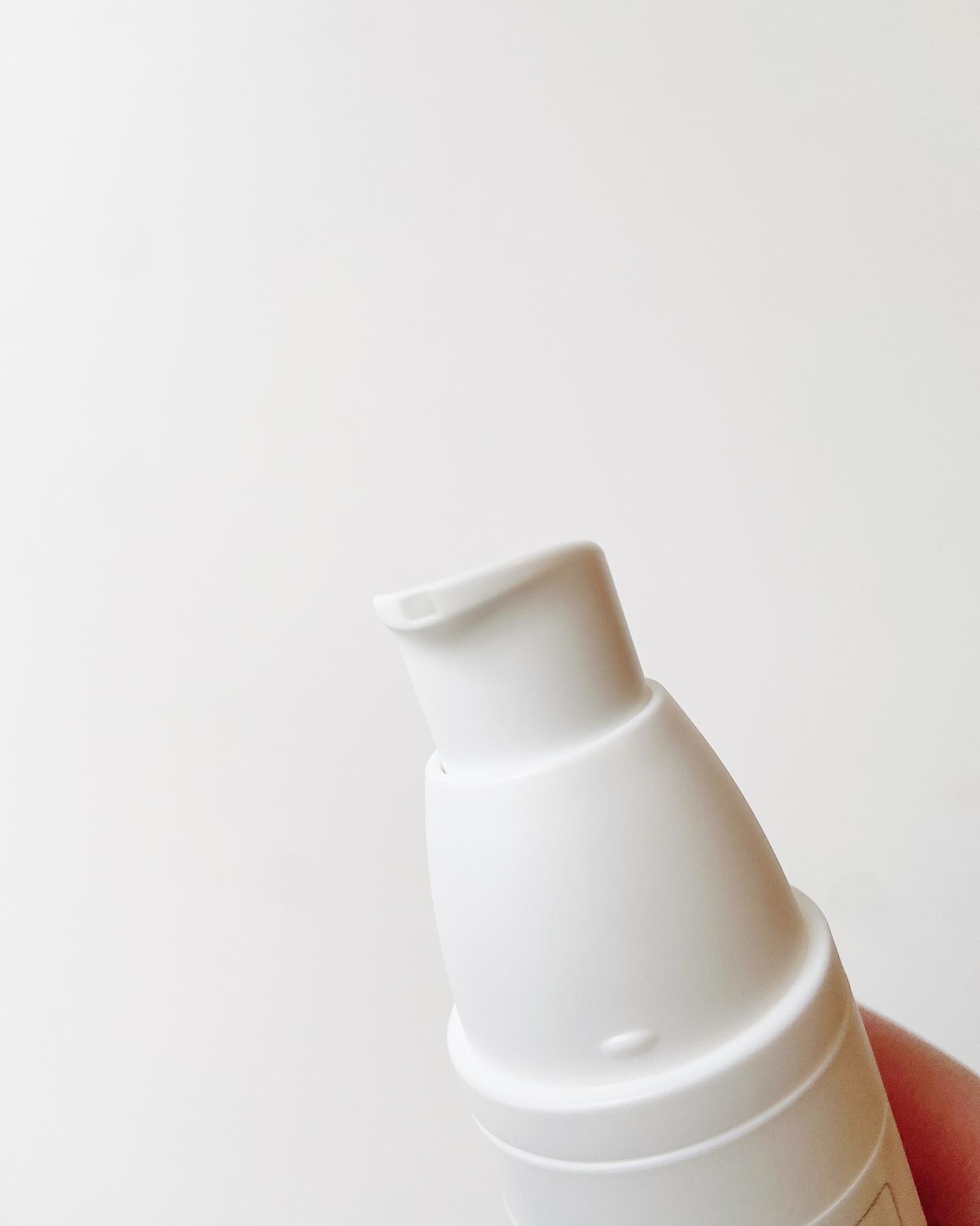 レチセラム HPR0.1%/HiCA/美容液を使ったクチコミ（3枚目）