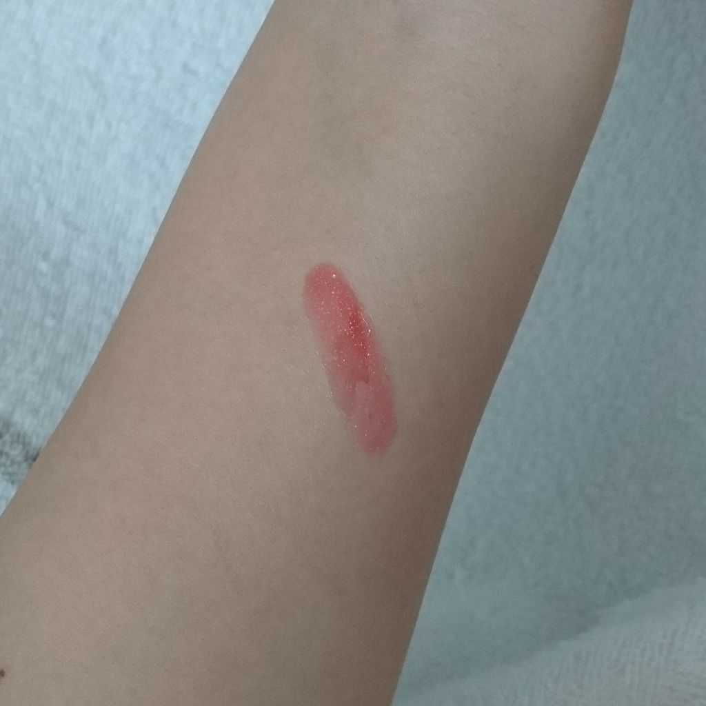 ハニーラスター r/ROAlív/リップグロスを使ったクチコミ(2枚目)