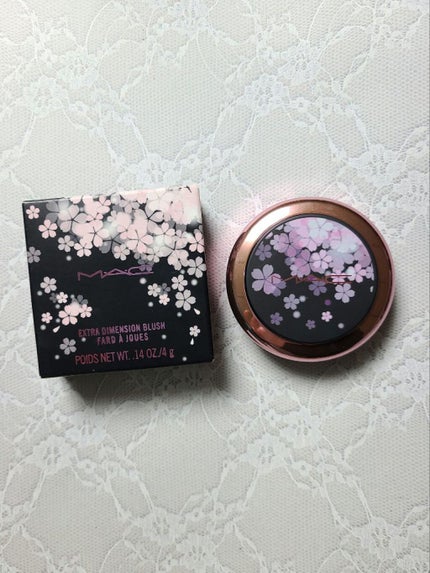 エクストラ ディメンション ブラッシュ M·A·C BLACK CHERRY/M・A・C/パウダーチークを使ったクチコミ(1枚目)