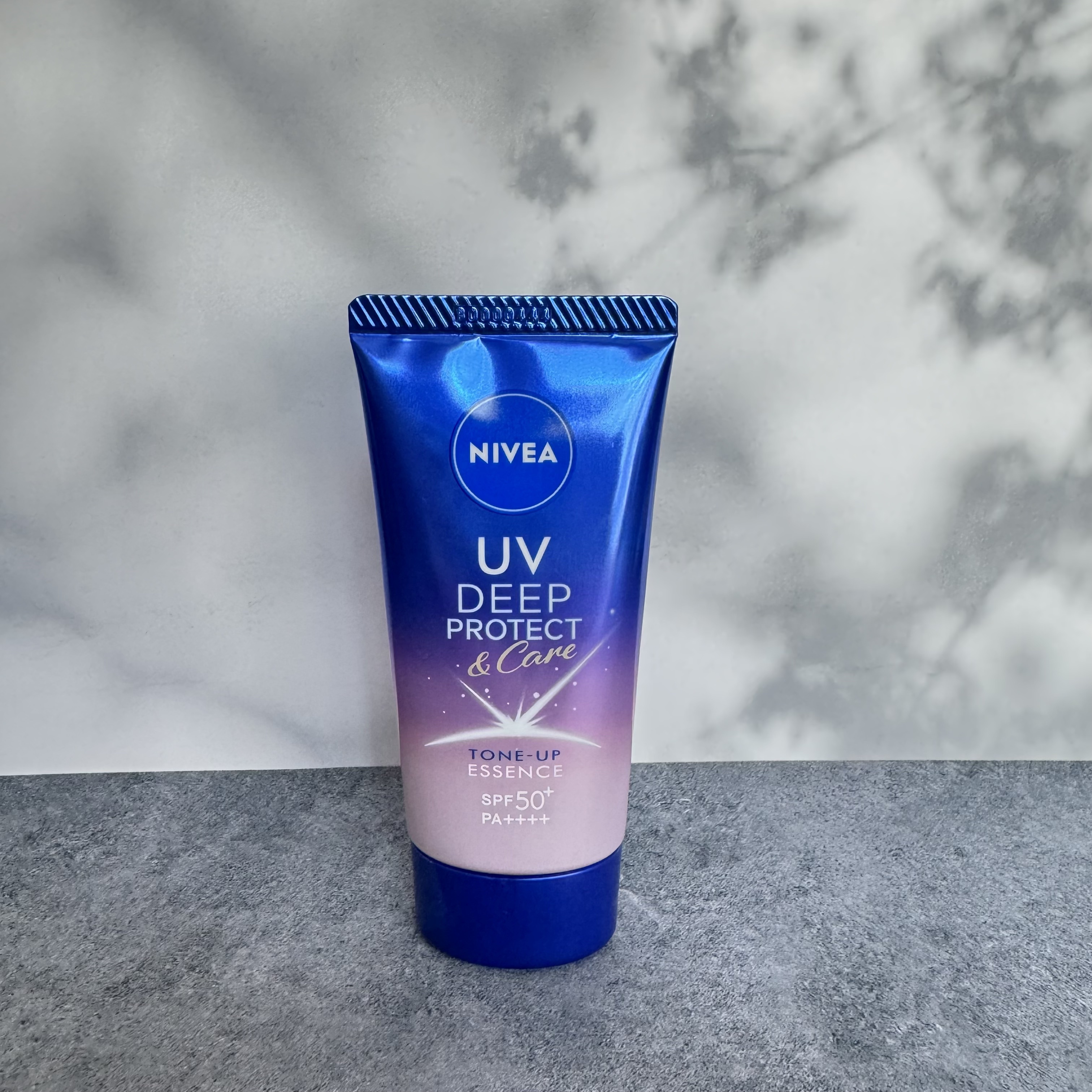 ニベアUV ディープ プロテクト＆ケア トーンアップ エッセンス/ニベア/日焼け止めローションを使ったクチコミ（1枚目）