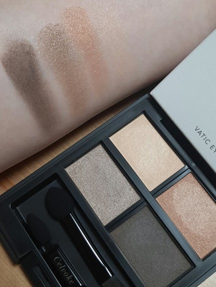 セルヴォーク ヴァティック アイパレット/Celvoke/アイシャドウパレットを使ったクチコミ(2枚目)