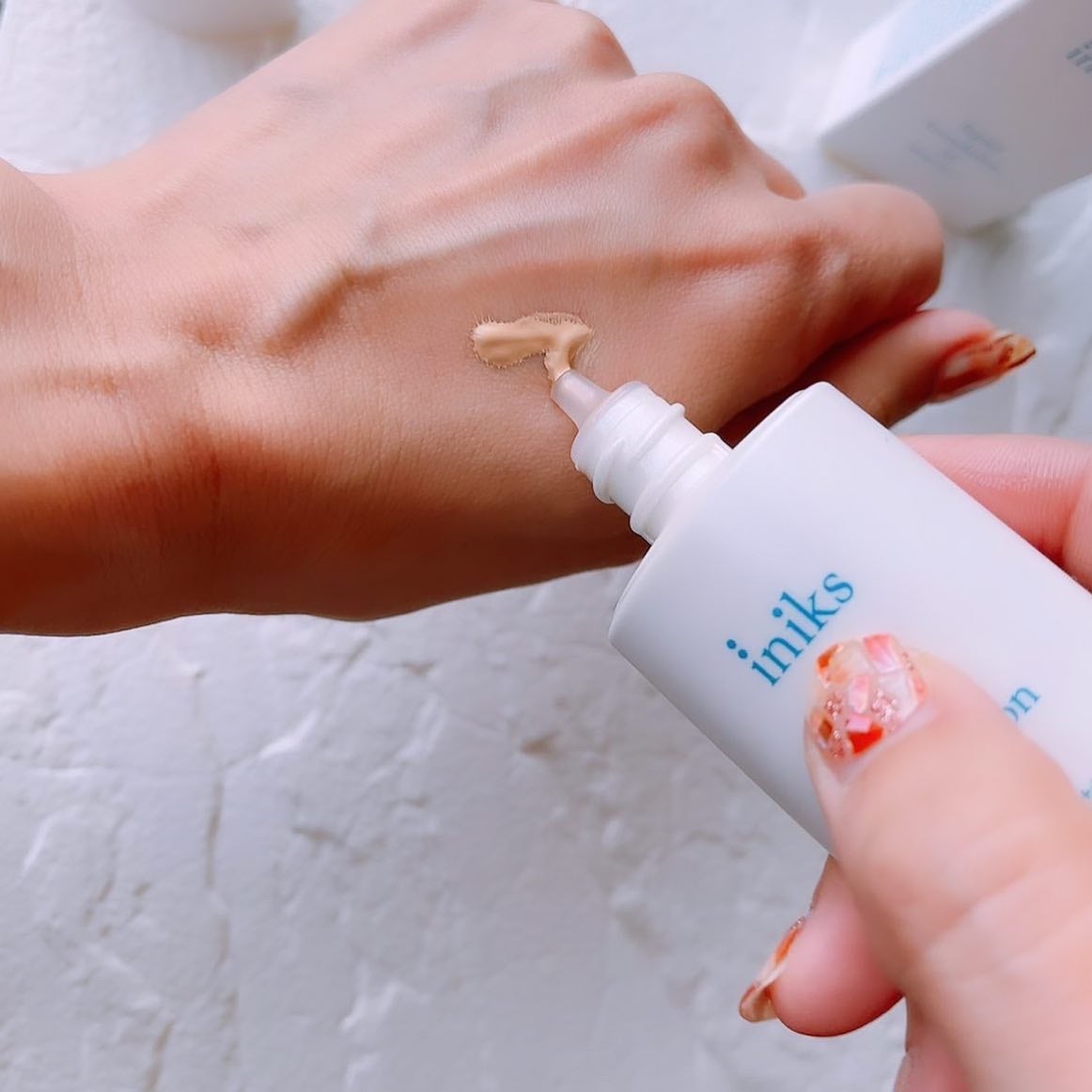 リキッド ファンデーション/iniks/リキッドファンデーションを使ったクチコミ(4枚目)