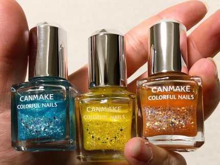 カラフルネイルズ/キャンメイク/マニキュアを使ったクチコミ(3枚目)