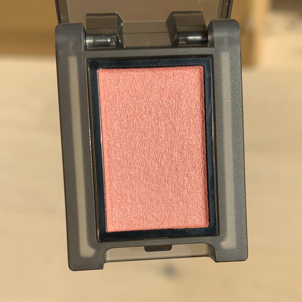 インジーニアス パウダーアイズ N/RMK/単色アイシャドウを使ったクチコミ（2枚目）