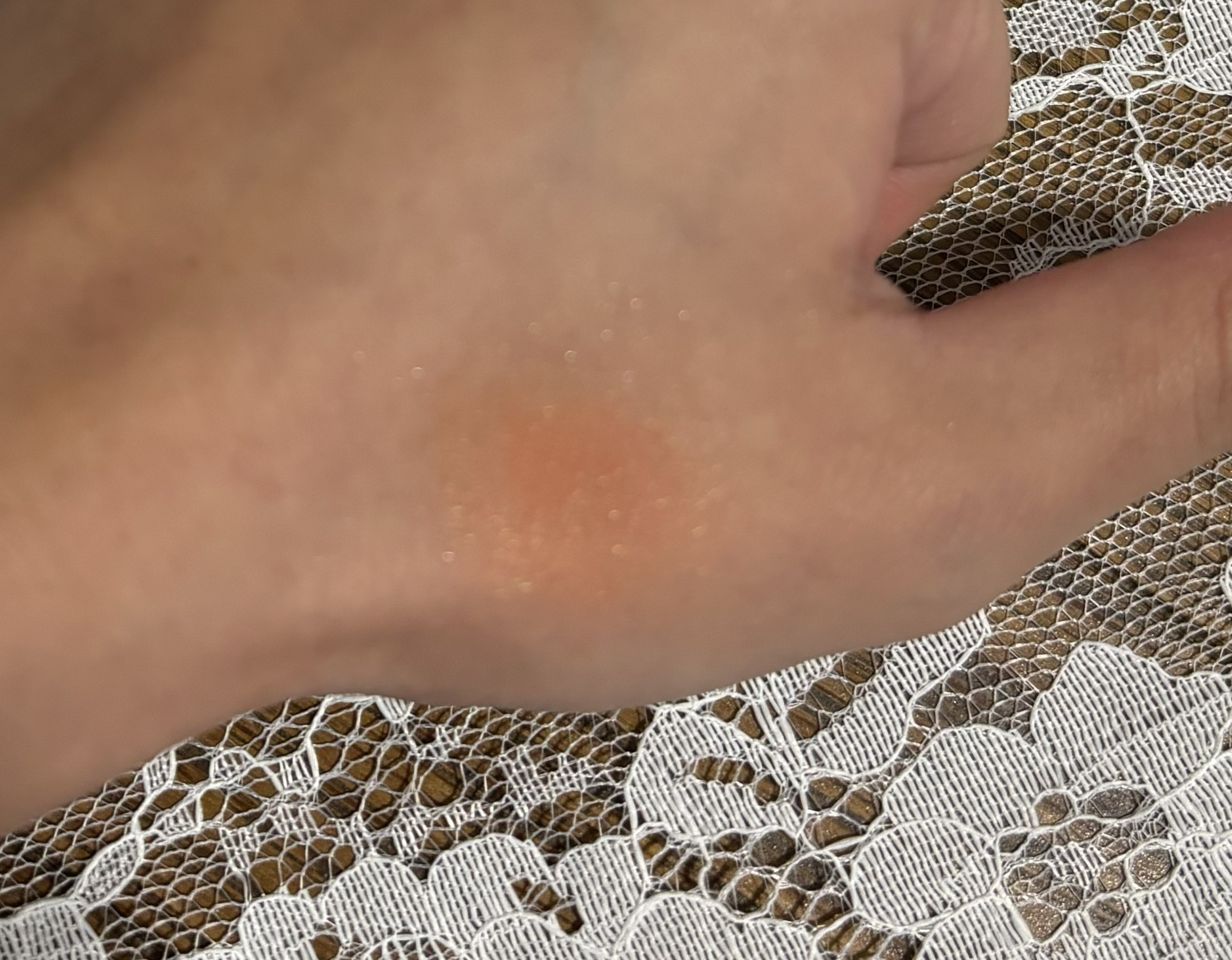 ナチュラル チークN 04 ゴールドオレンジ/CEZANNE/パウダーチークを使ったクチコミ（2枚目）