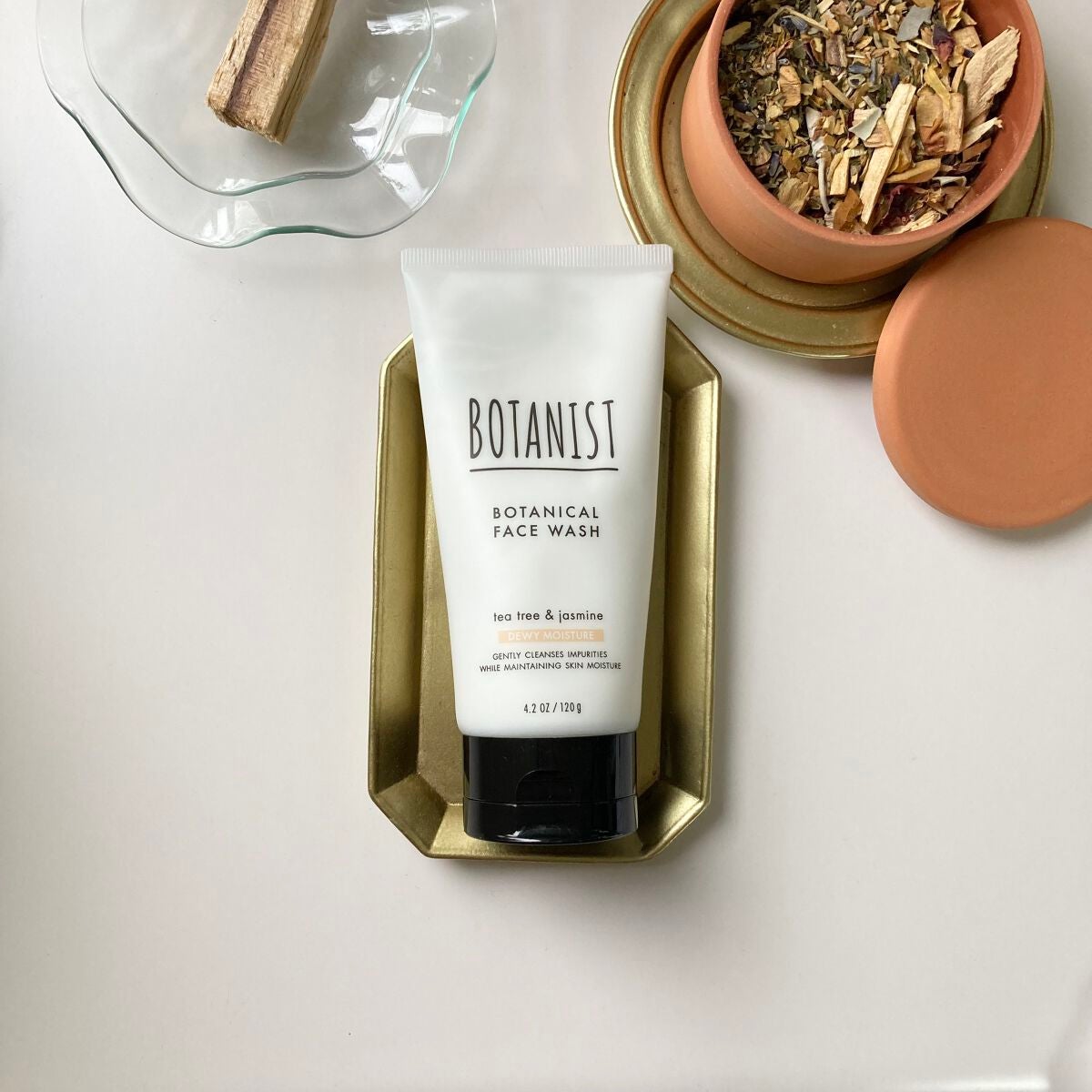 ボタニカルフェイスウォッシュ デューイーモイスチャー/BOTANIST/洗顔フォームを使ったクチコミ(1枚目)