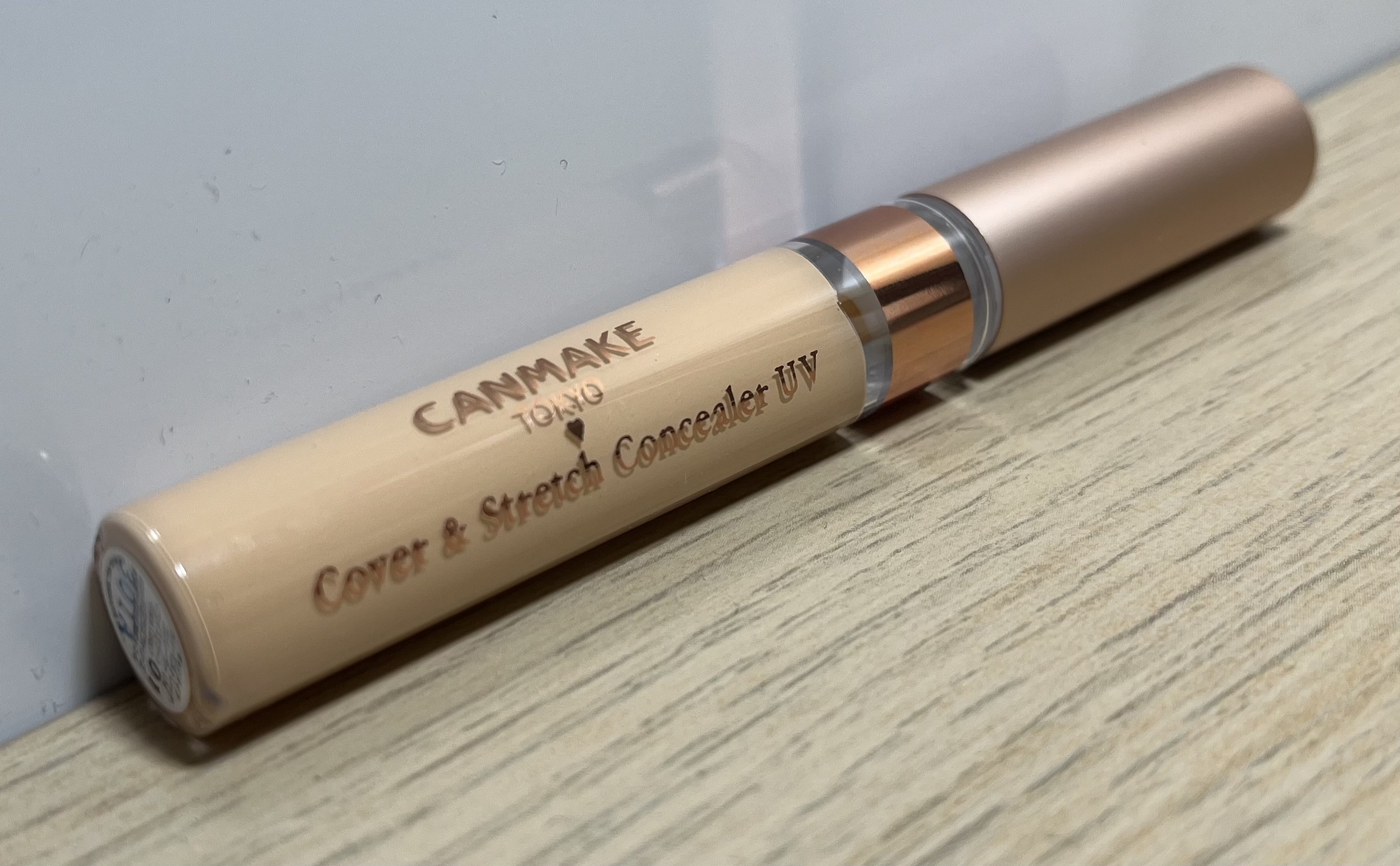 カバー＆ストレッチコンシーラー UV 01 ライトベージュ（新）/キャンメイク/リキッドコンシーラーを使ったクチコミ（2枚目）