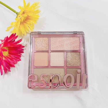 最近日本でも人気の韓国コスメブランド
espoir
real eye palette
02 ROSY FEED

めちゃくちゃ万能なパレットなのでアイシャドウ、チーク、シェーディングまて