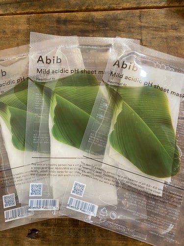 Abib
「Mild acidic pH sheet mask Heartleaf fit(マイルド アシディックpH シートマスク ハートリーフフィット)」.

@abib.japan 
┈┈┈┈┈┈