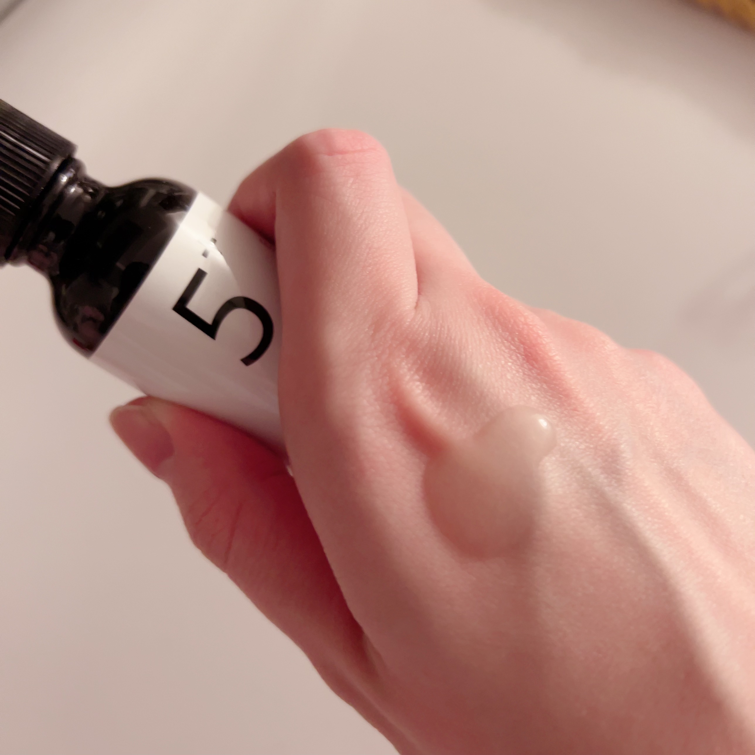 5番 白玉グルタチオンＣ美容液/numbuzin/美容液を使ったクチコミ（2枚目）