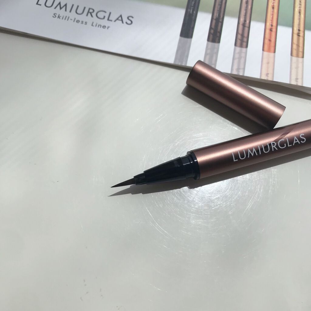スキルレスライナー/LUMIURGLAS/リキッドアイライナーを使ったクチコミ（3枚目）