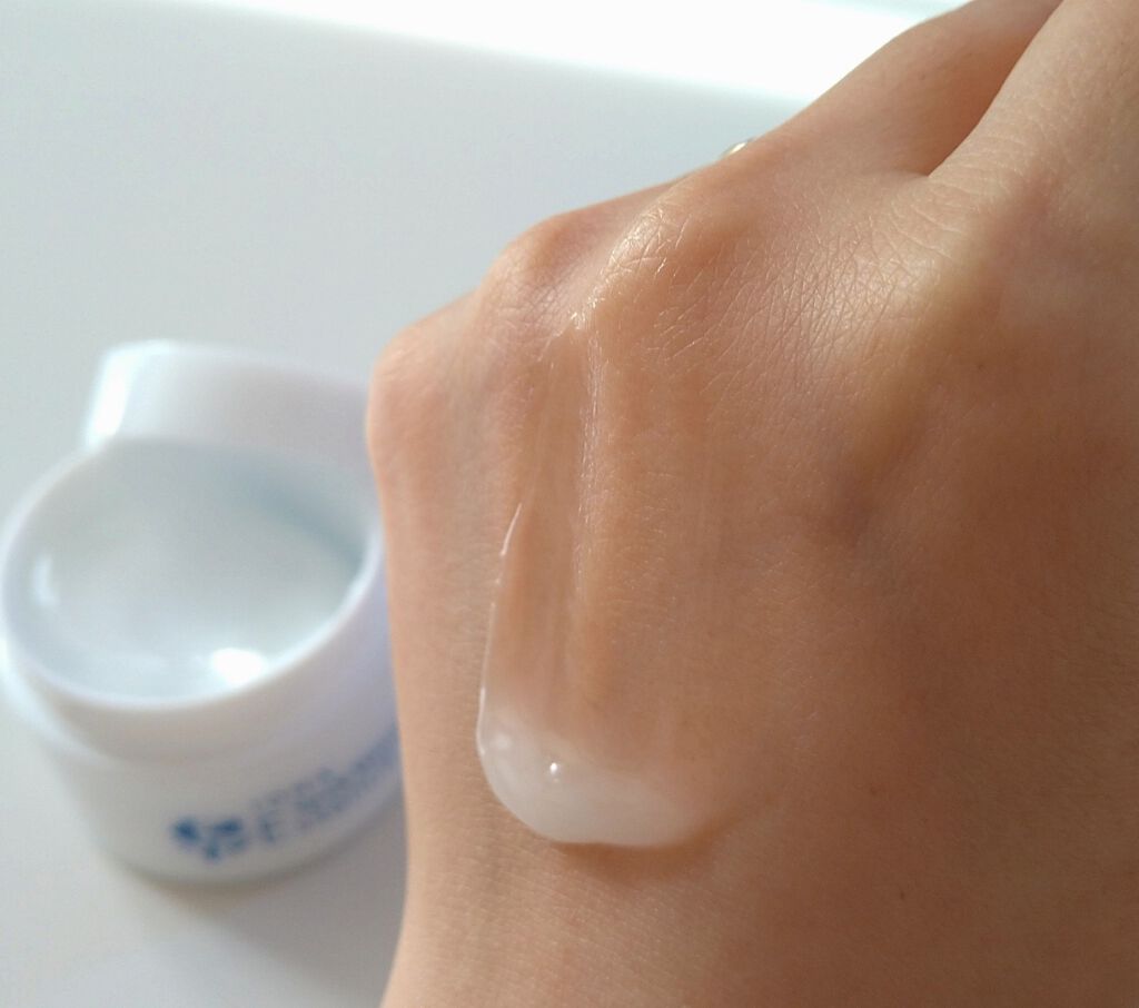 イオナ スパ＆ミネラル エッセンス ジェルのクチコミ「1品4役（化粧水・美容液・乳液・クリーム）のオールインワンジェルを、お試しさせていただきました.....」（3枚目）