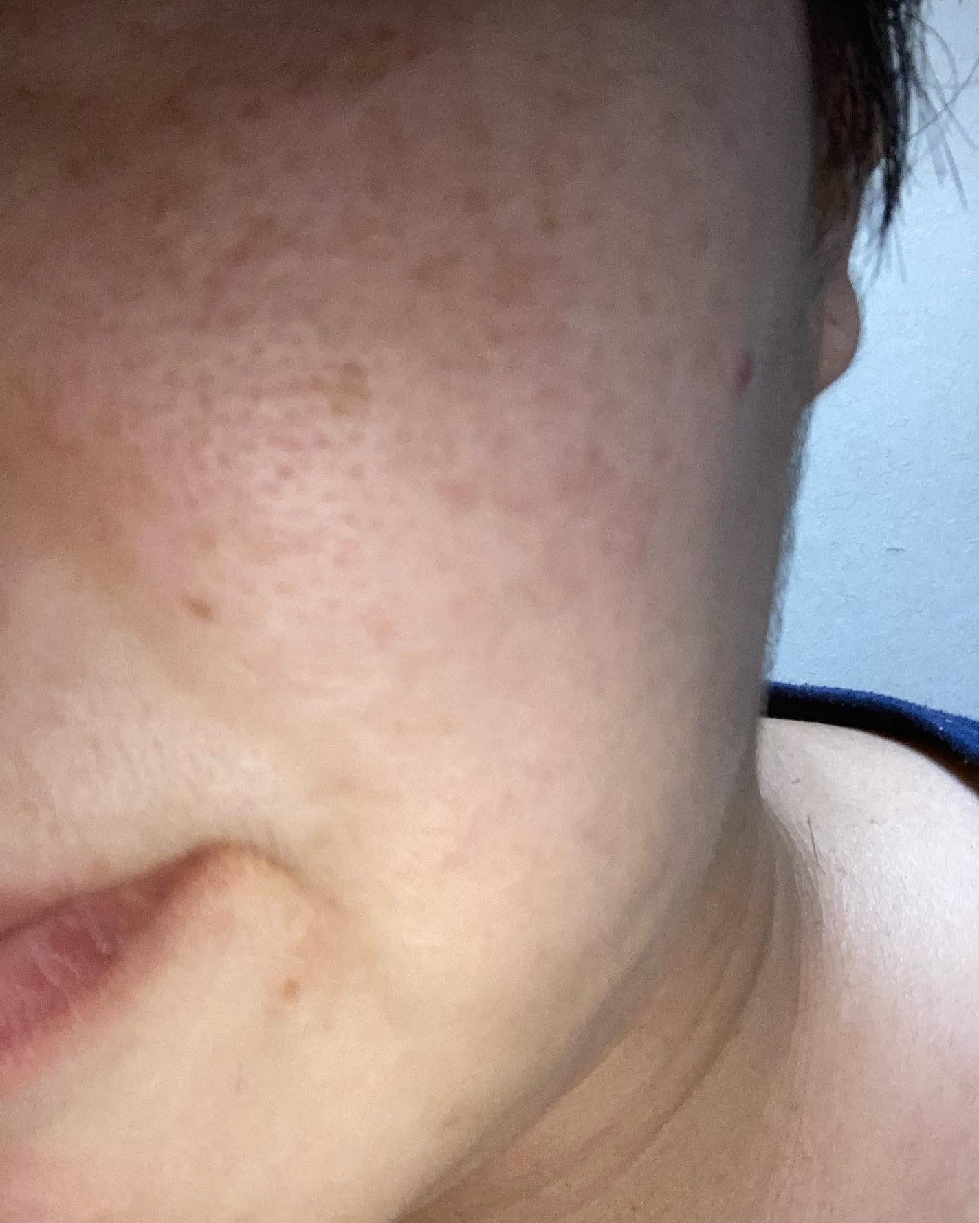 にゃんこ on LIPS 「エージトウェンティズシグネチャエッセンスカバーパクト試してみま..」(5枚目)