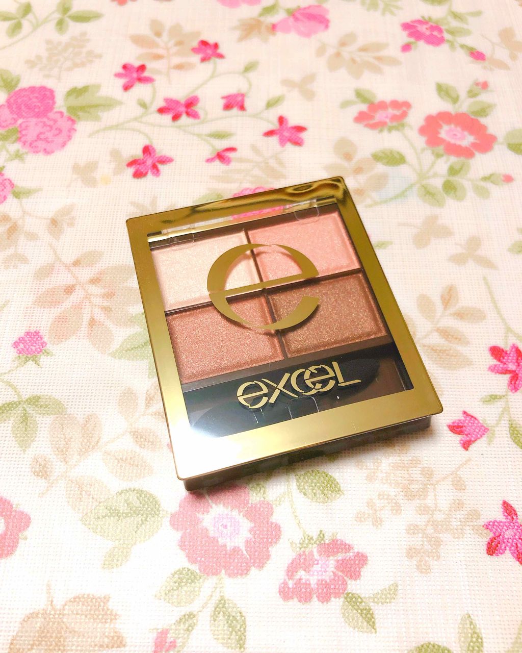 スキニーリッチシャドウ/excel/アイシャドウパレットを使ったクチコミ(1枚目)