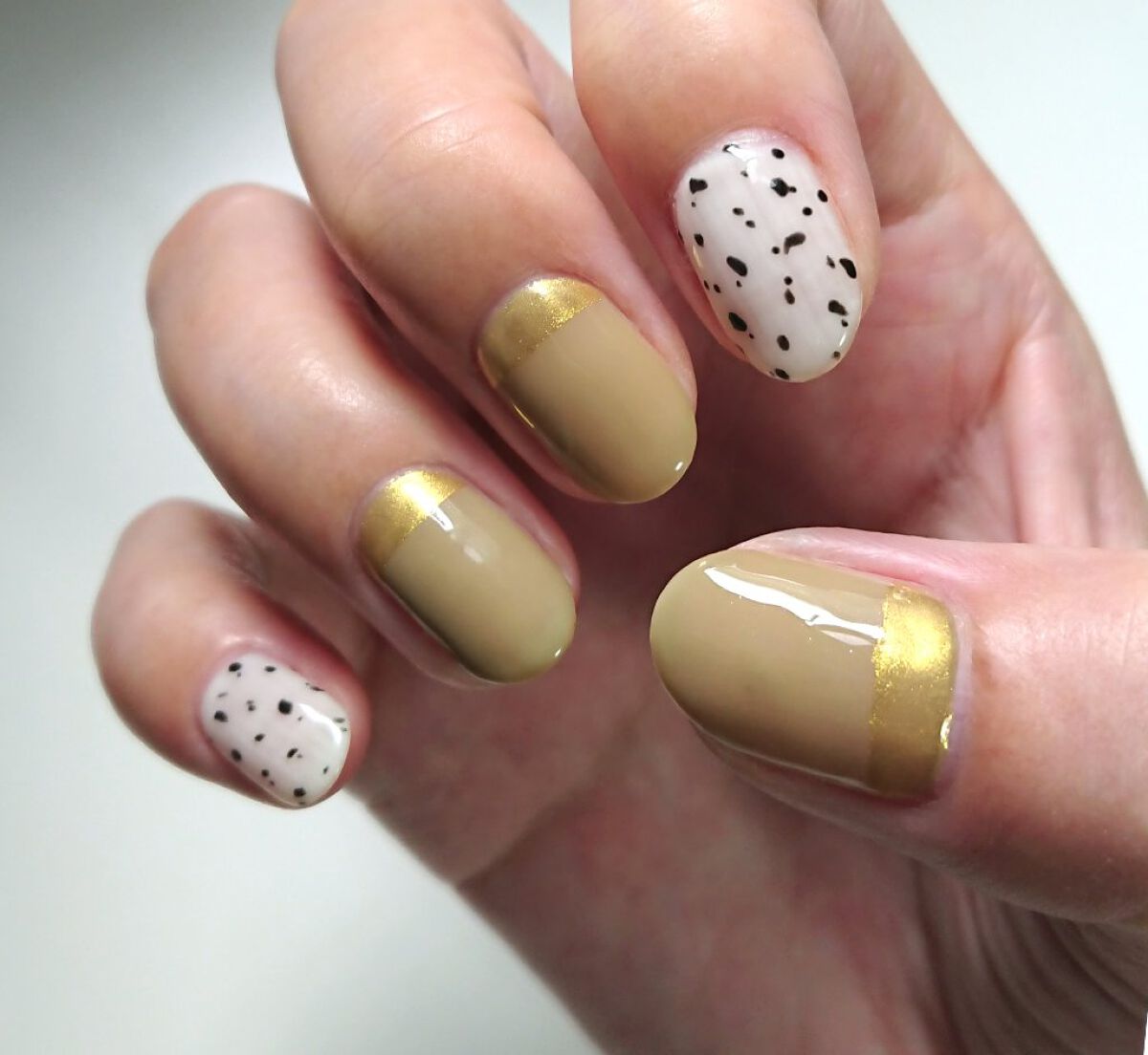 クレヨン フェアリーダストパウダー/キャンドゥ/ネイル用品を使ったクチコミ（2枚目）