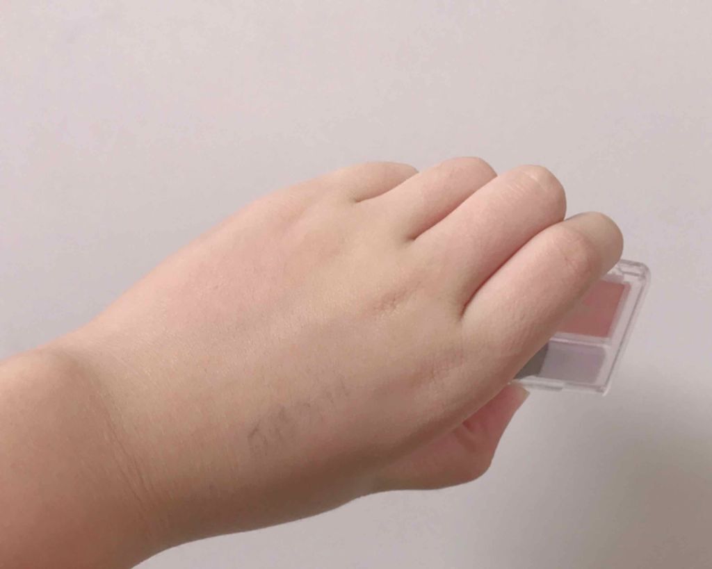 チーク カラー(ブラシ付)/ちふれ/パウダーチークを使ったクチコミ(2枚目)